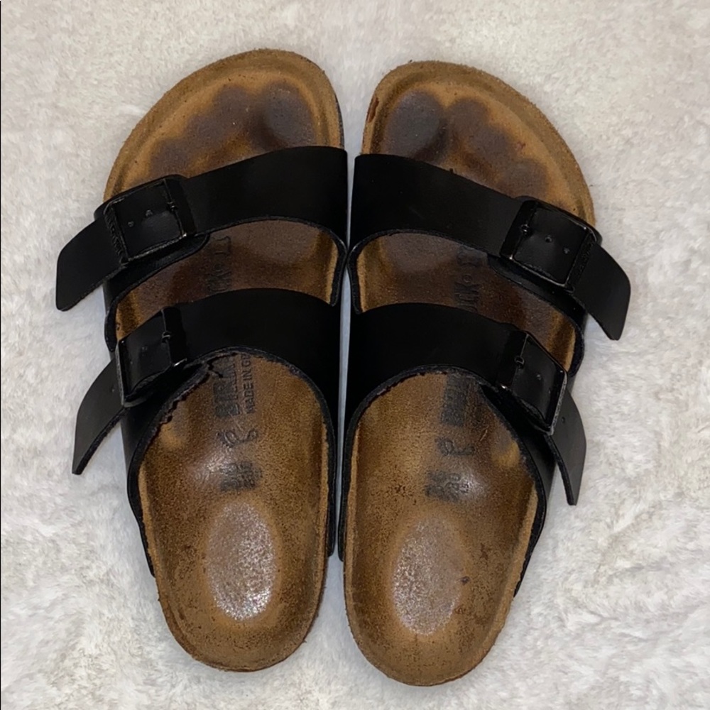 Black Birkenstock’s! 🖤